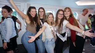 Foto 009.jpg aus dem Album Bootsparty am 05.08.2023 vergrößern