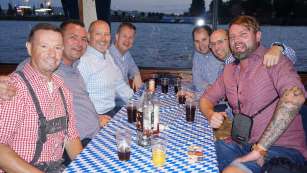 Foto 010.jpg aus dem Album Bootsparty am 22.09.2023 vergrößern