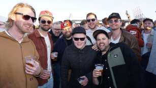 Fotos von der Bootsparty am 12.04.2025